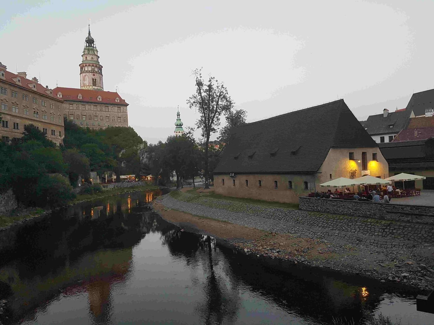 Sál z jiné perspektivy